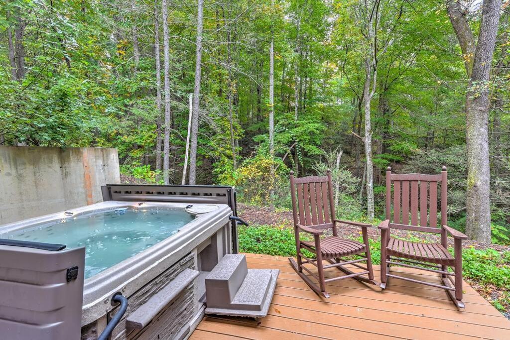 לייק לור The Cove Retreat- Hot Tub/Screened Porch/Game Room מראה חיצוני תמונה